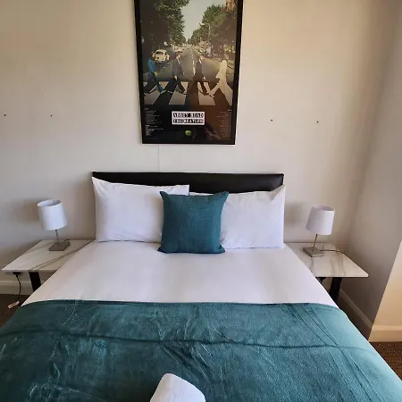 Solihull Shared House Guest house *